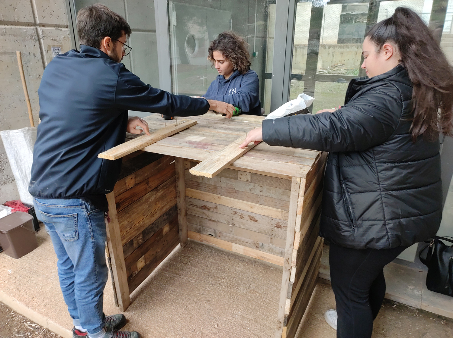 HUERTO Y COMPOSTERA EDUCATIVA EN LA FACULTAD DE CIENCIAS DE LA EDUCACIÓN